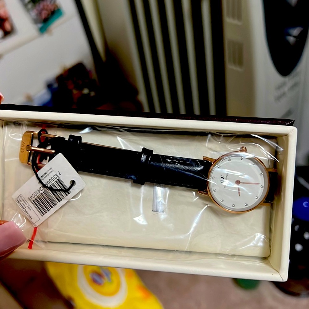 DW watch worn once